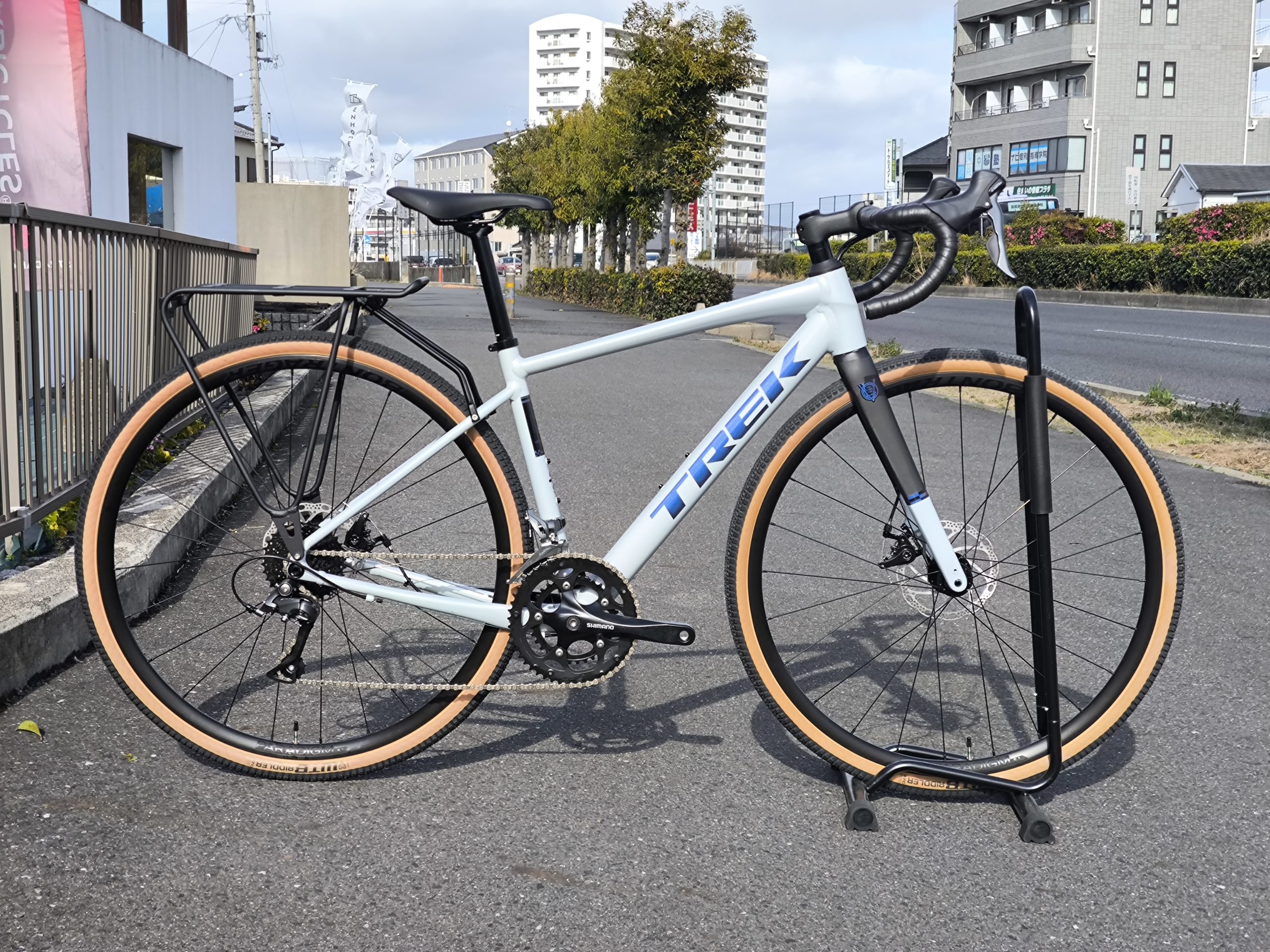 TREK DOMANE AL 2 49サイズ特別仕様