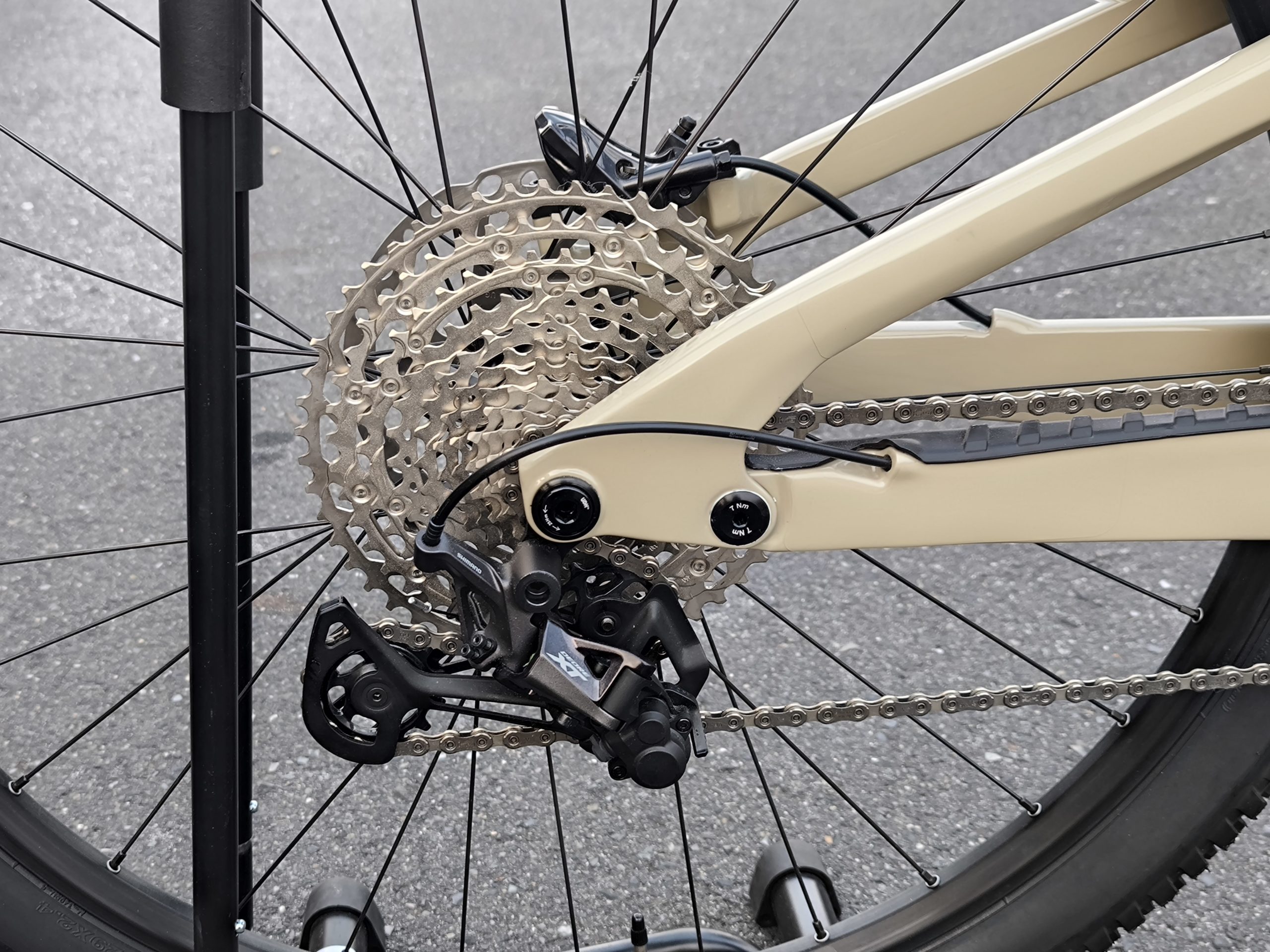 【店頭納車限定 半額特価】Cannondale Habit Carbon 2 Mサイズ - 画像 (6)